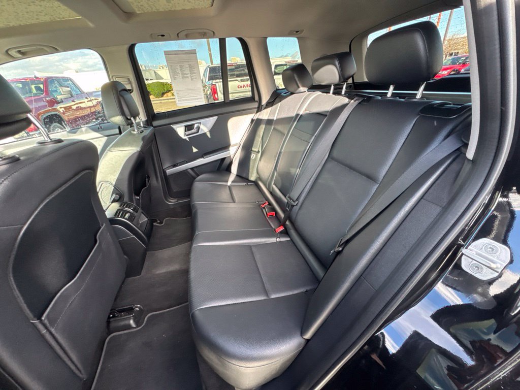 Used 2010 Mercedes-Benz GLK 350 2WD image 15