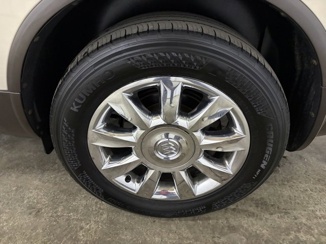 Used 2011 Buick Enclave CXL image 9