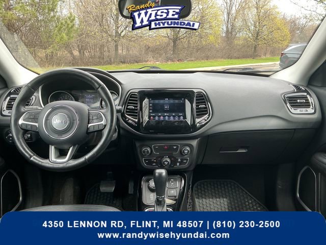 Used 2019 Jeep Compass Latitude AWD/4WD image 15