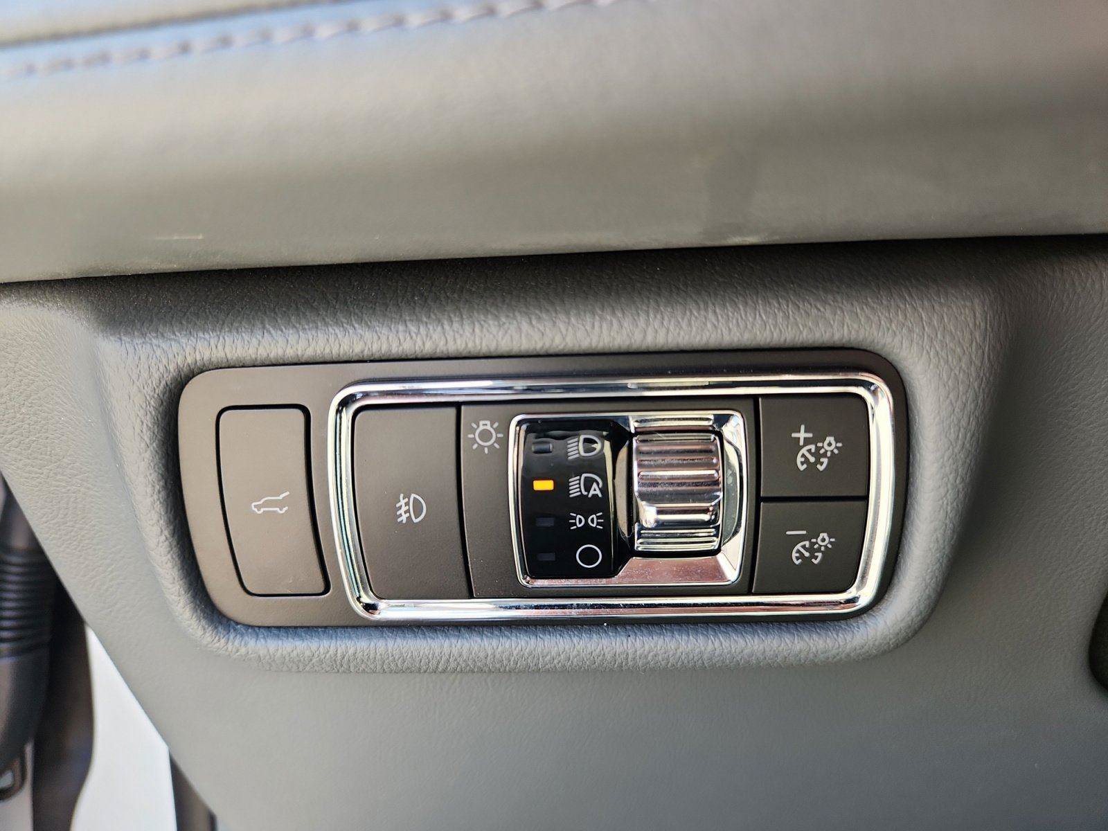 Used 2020 Lincoln Aviator Reserve w/ Equipment Group 202A AWD/4WD image 21