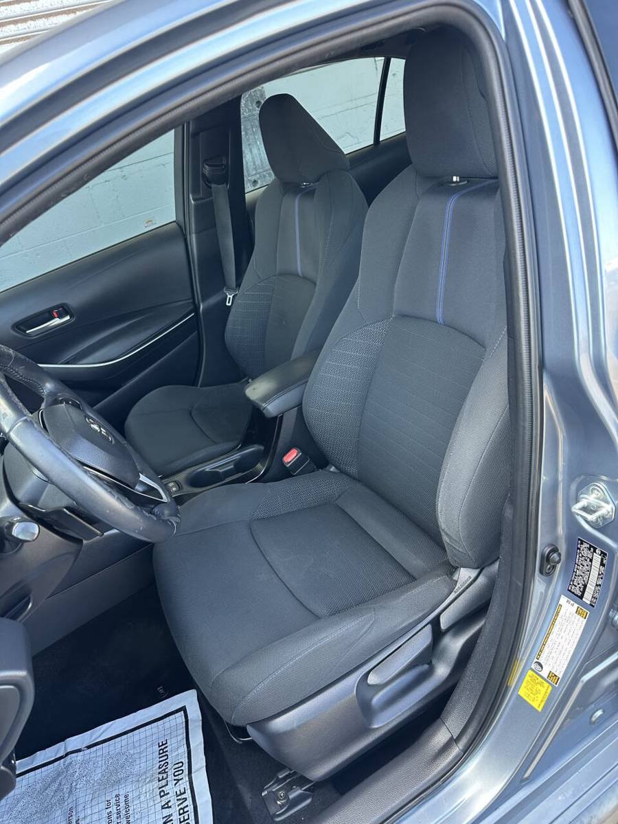 Used 2020 Toyota Corolla SE w/ Carpet Mat Package (TMS) FWD image 7