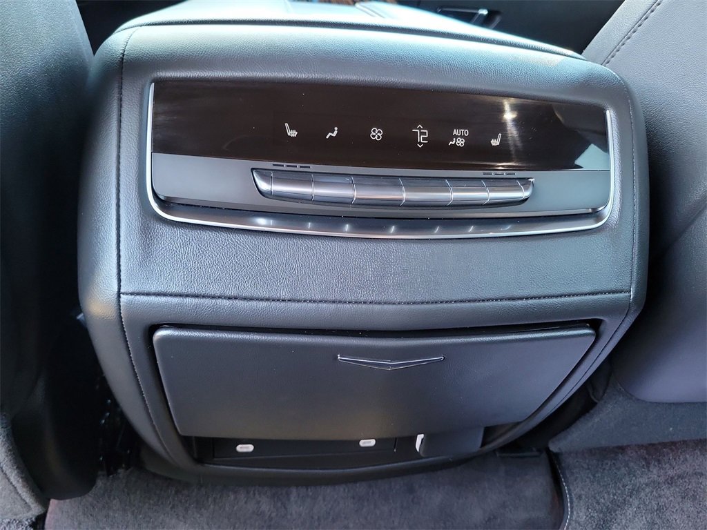 Certified 2023 Cadillac Escalade Premium Luxury w/ Performance Package image 21