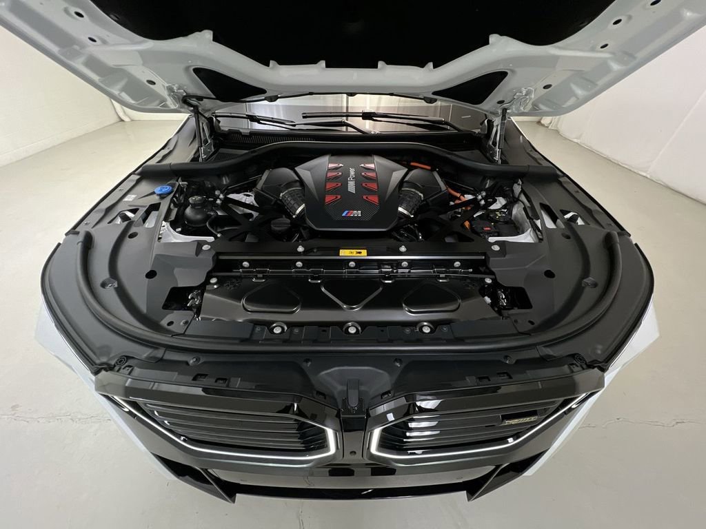 New 2023 BMW XM image 29