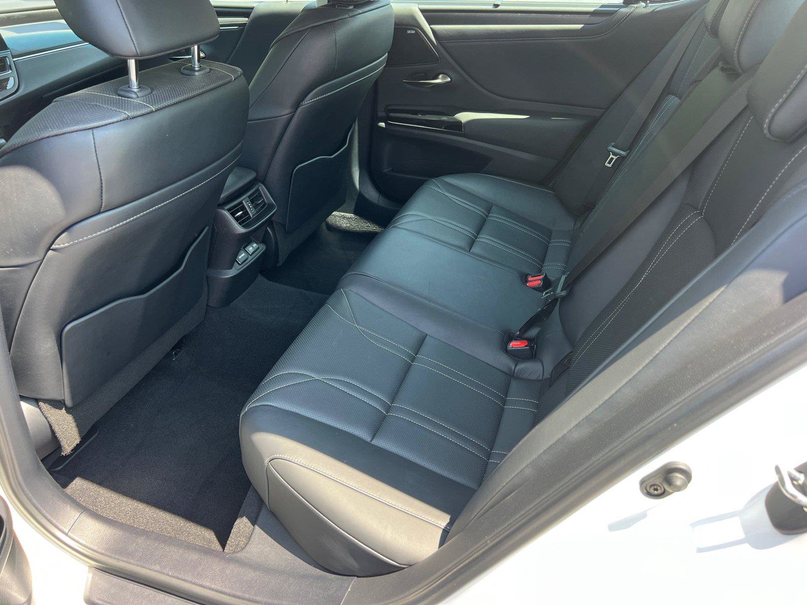 Certified 2024 Lexus ES 350 Ultra Luxury w/ Accessory Package (Z2) FWD image 21
