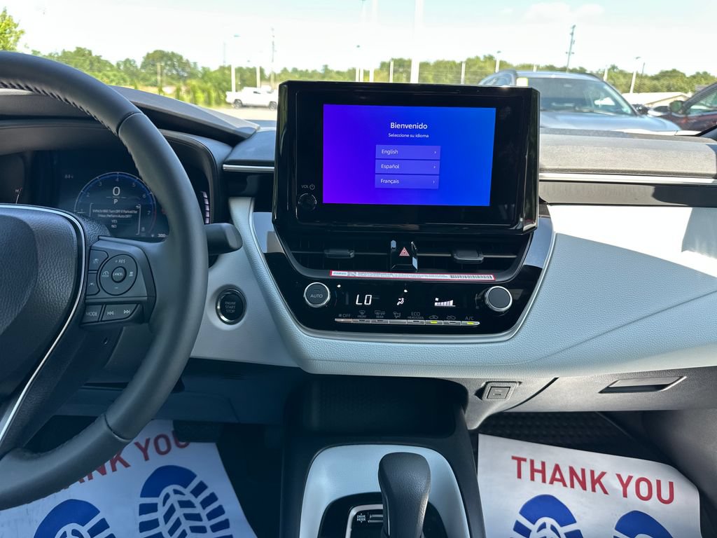 Used 2026 Toyota Corolla SE FWD image 7