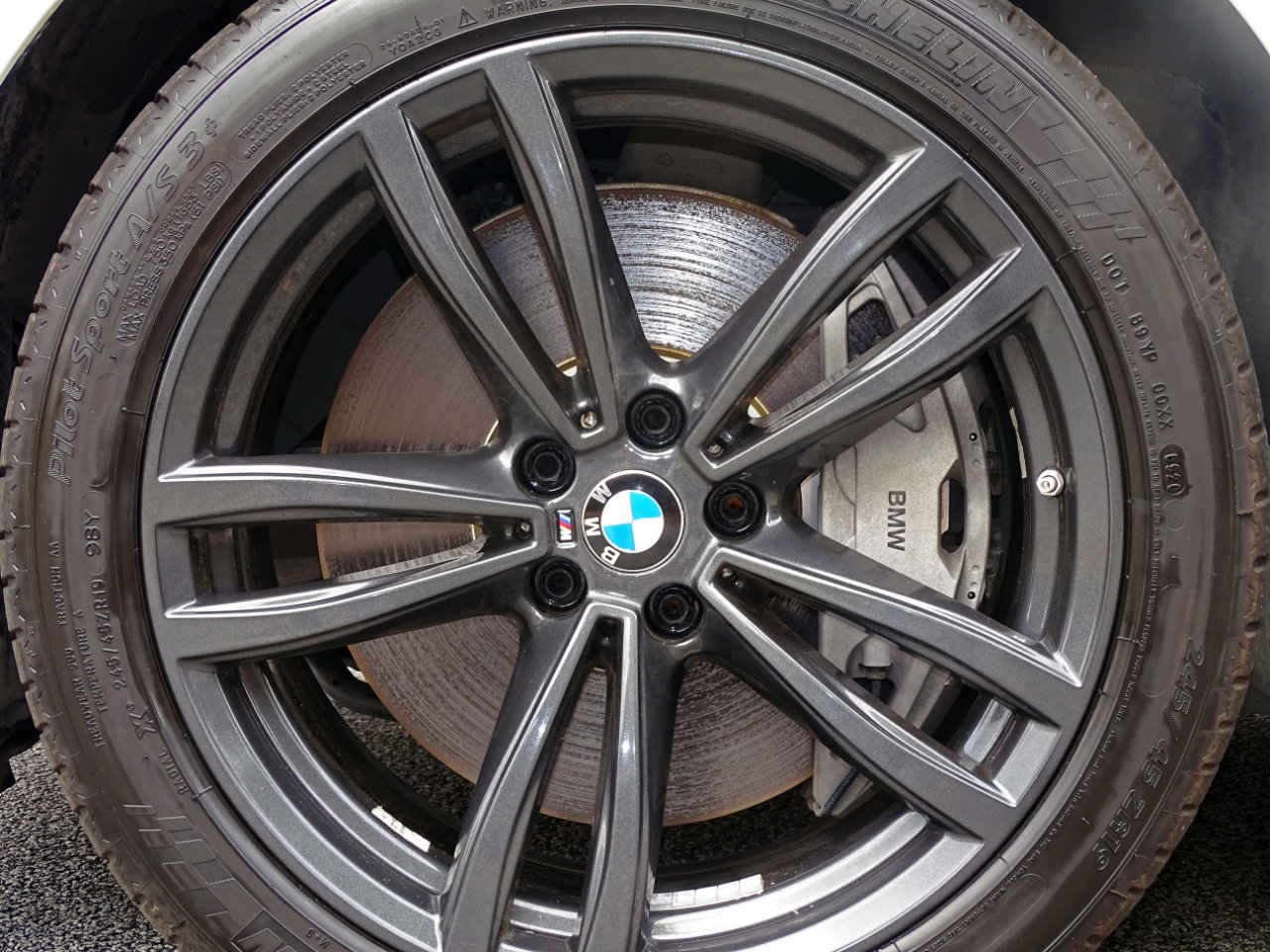 Used 2018 BMW 750i image 12