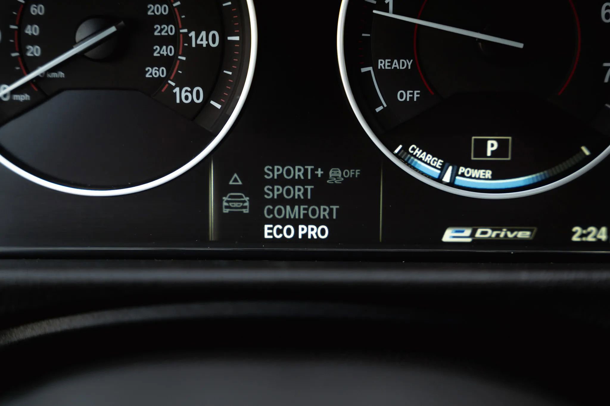 Used 2018 BMW 330e 330e iPerformance Sedan 4D image 67