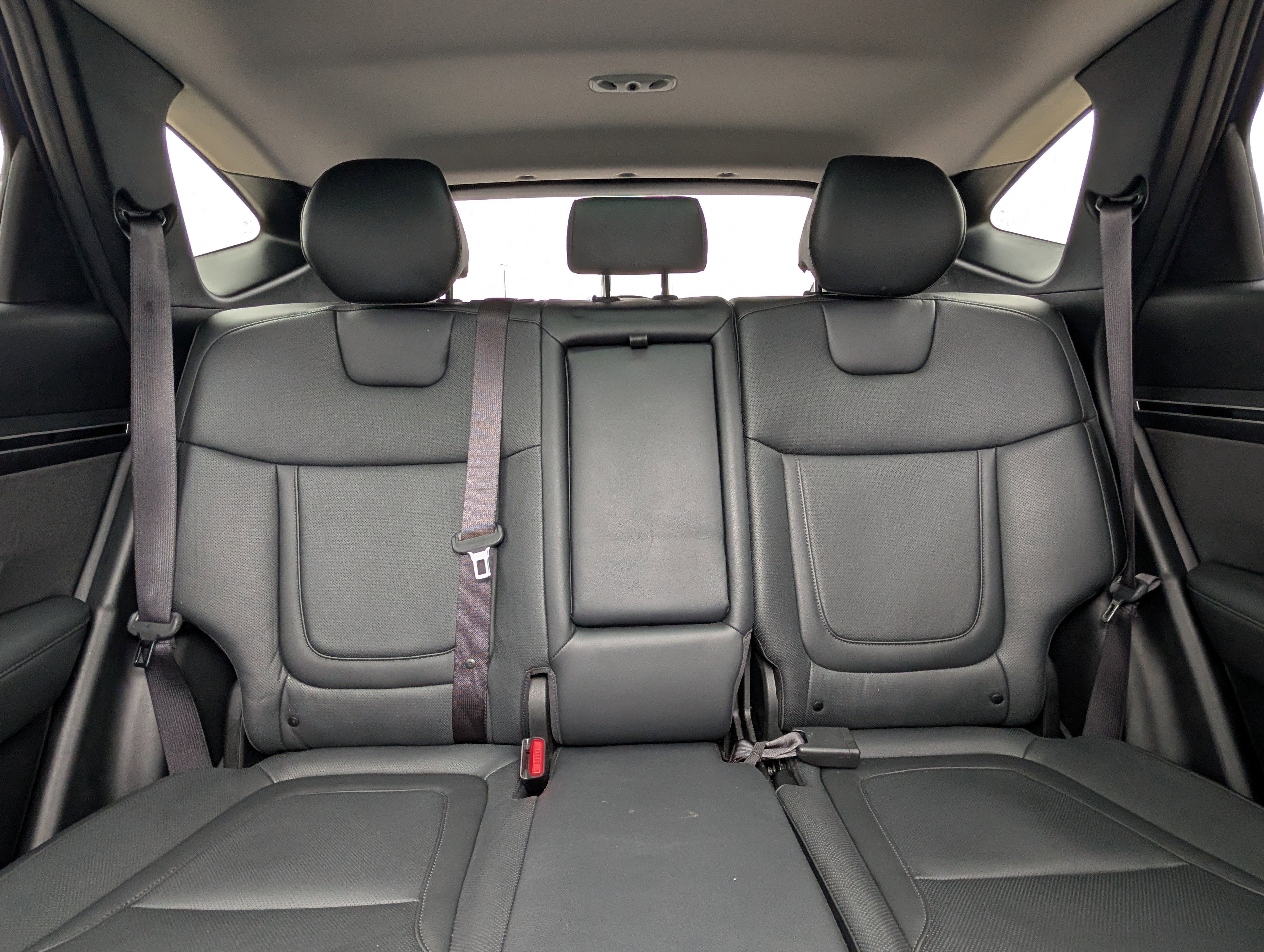 Used 2022 Hyundai Tucson Limited w/ Cargo Package image 26