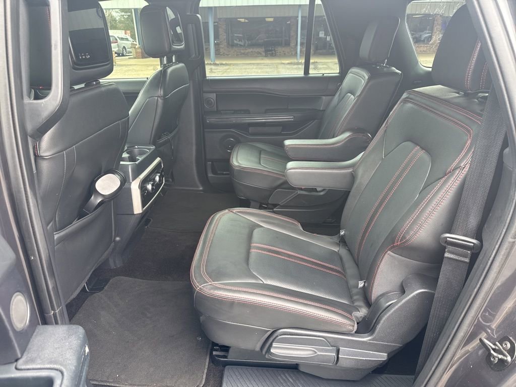 Used 2022 Ford Expedition Max Limited image 11