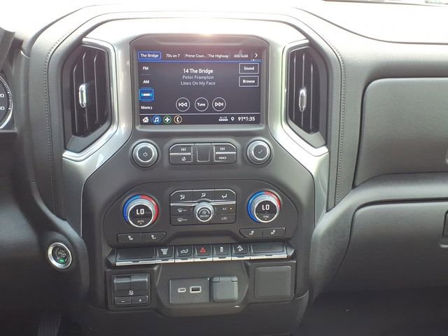 Used 2022 Chevrolet Silverado 3500 LT w/ Convenience Package AWD/4WD image 13