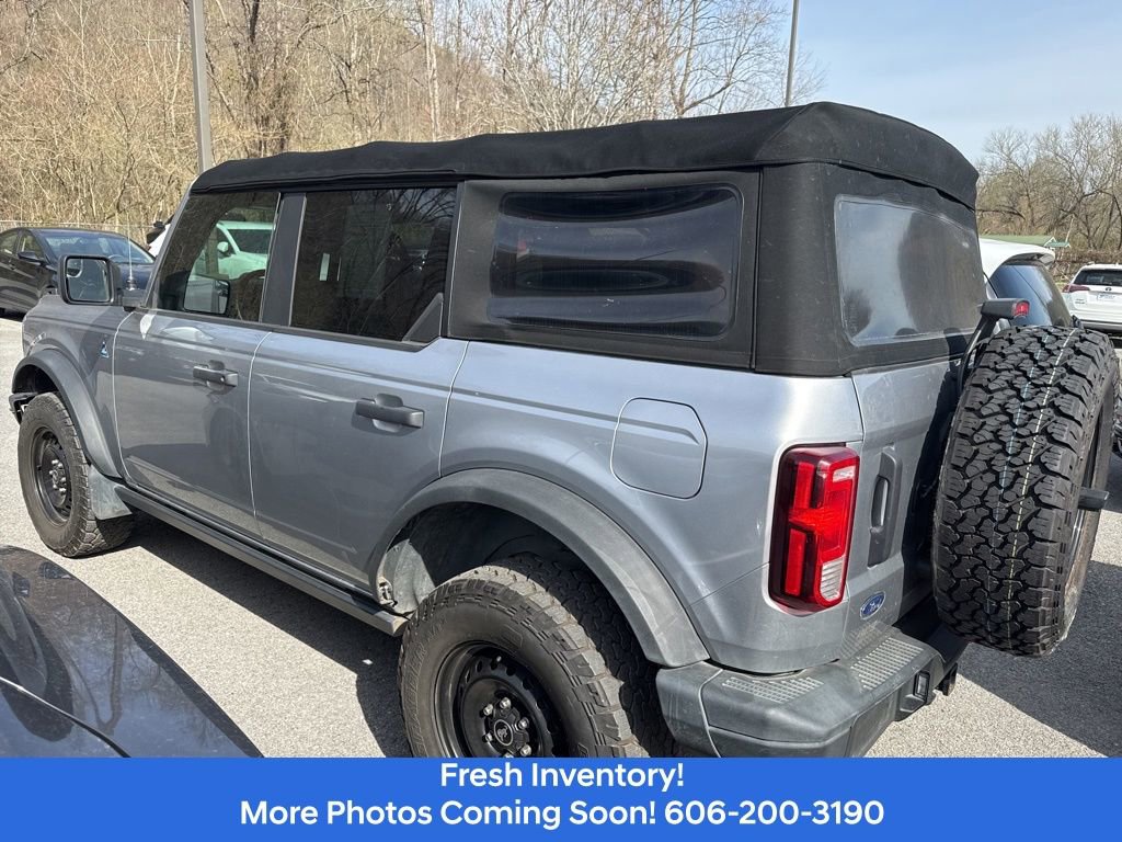 Used 2021 Ford Bronco Black Diamond image 9