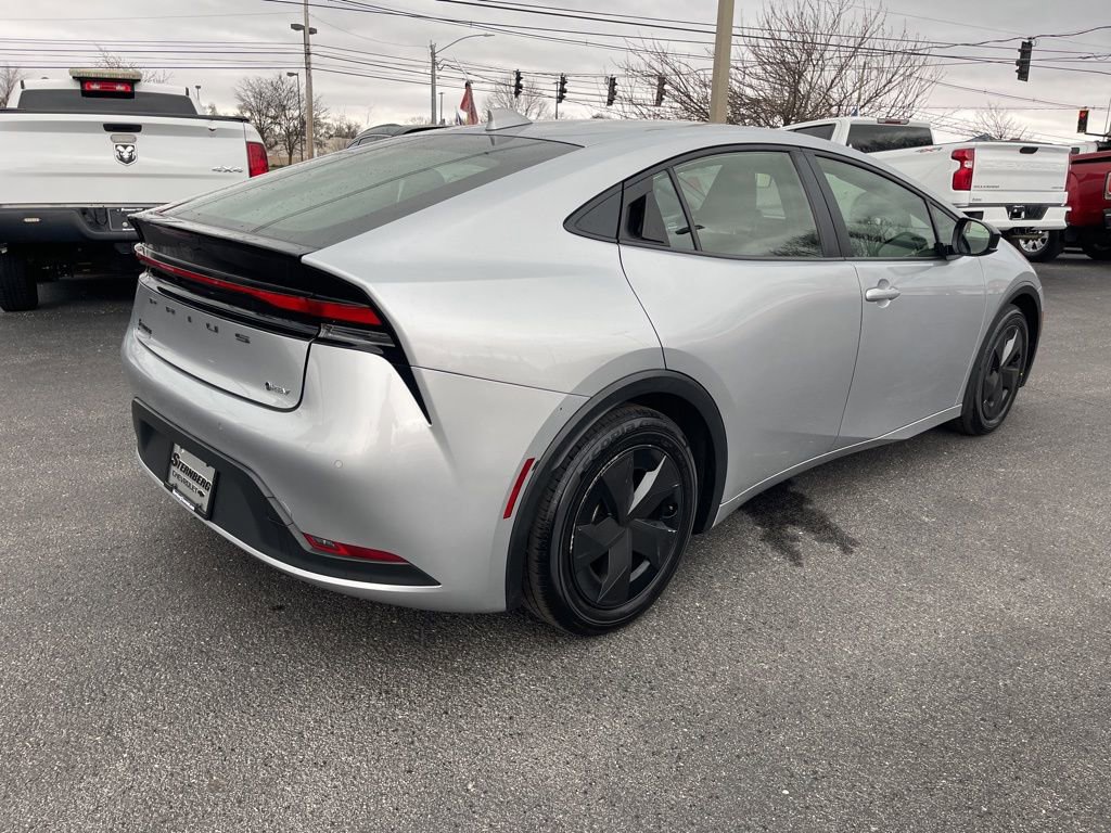 Used 2023 Toyota Prius LE image 14