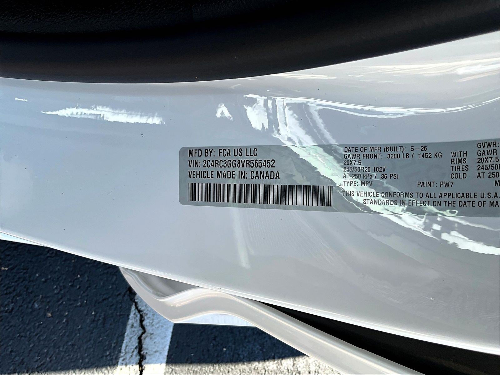 New 2027 Chrysler Pacifica Limited AWD/4WD image 22