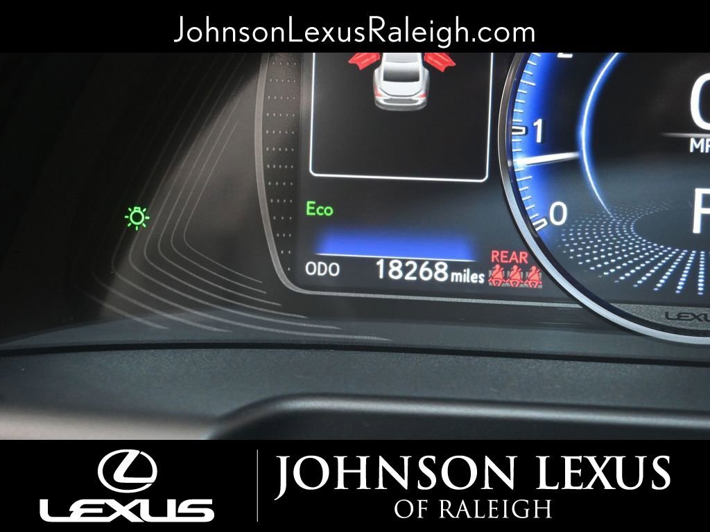 Certified 2024 Lexus ES 350 w/ Premium Package image 14