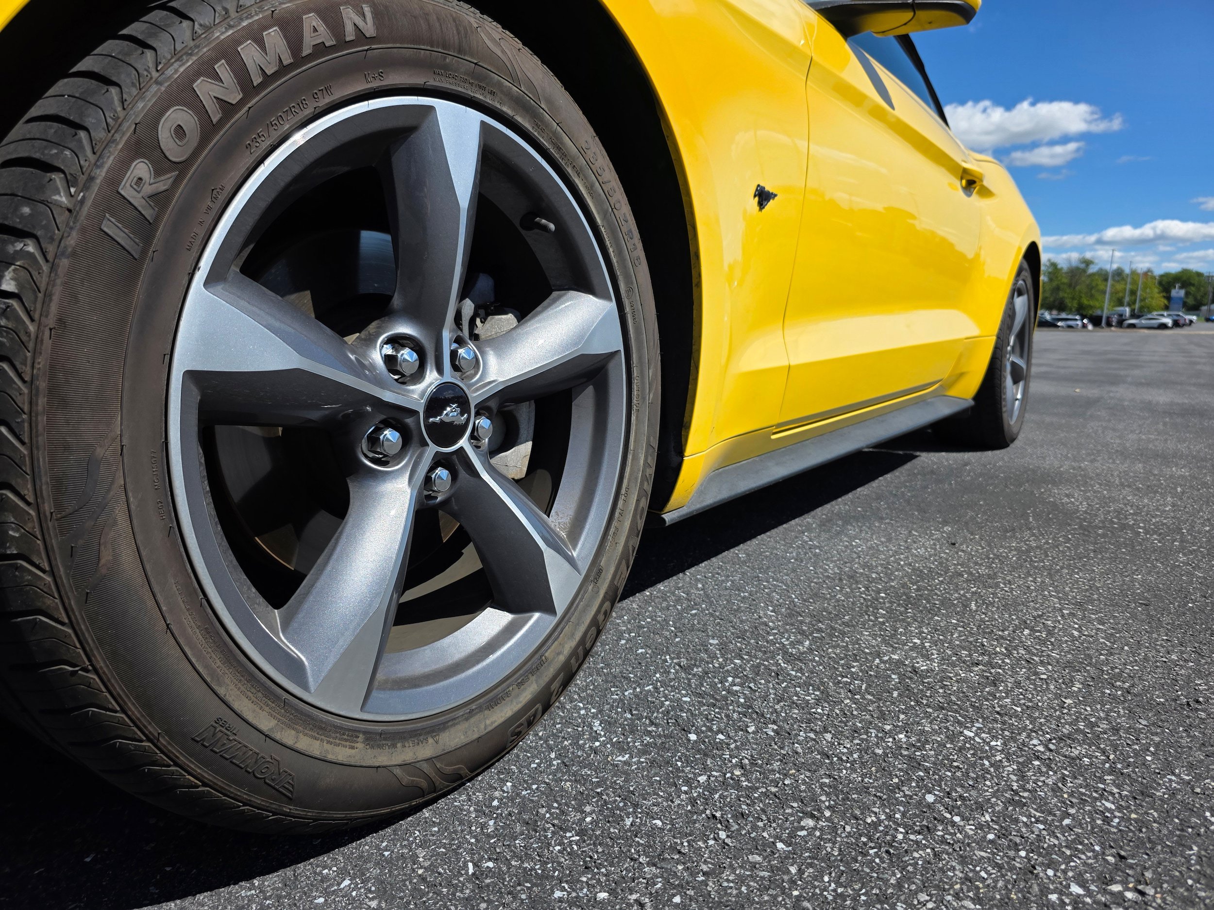 Used 2016 Ford Mustang Convertible w/ Equipment Group 051A RWD image 20