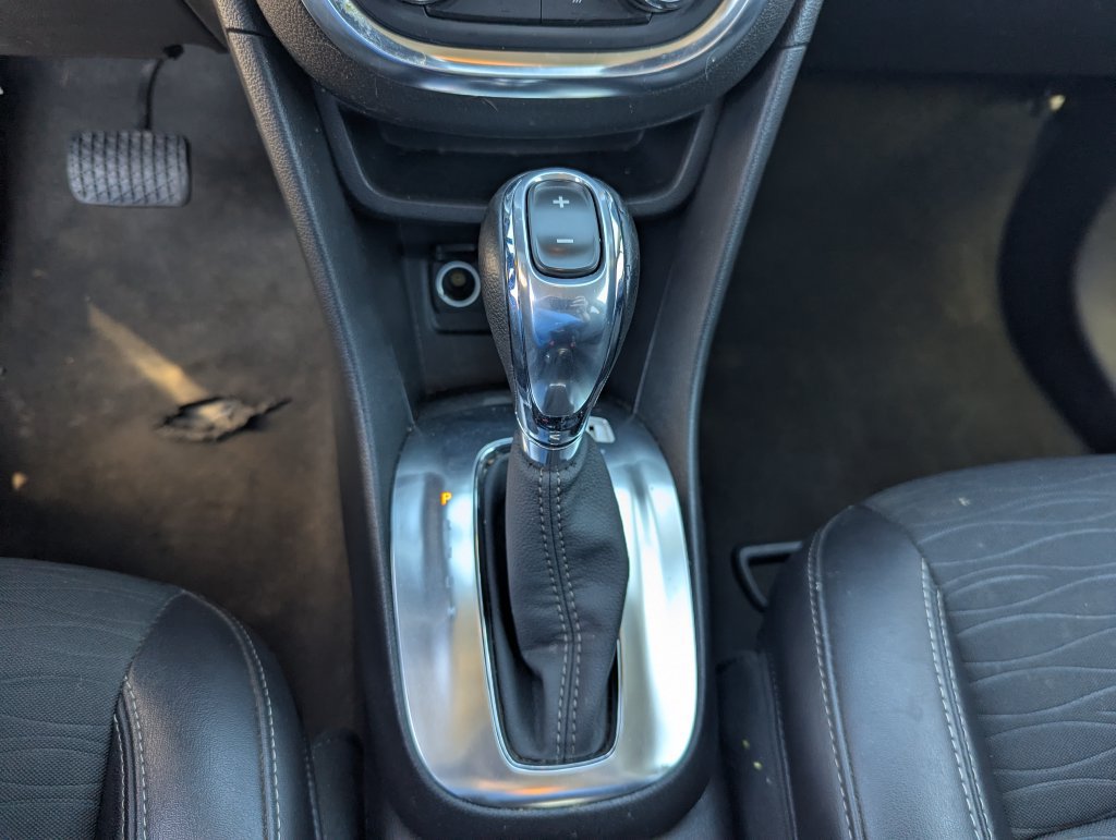 Used 2016 Buick Encore AWD image 14