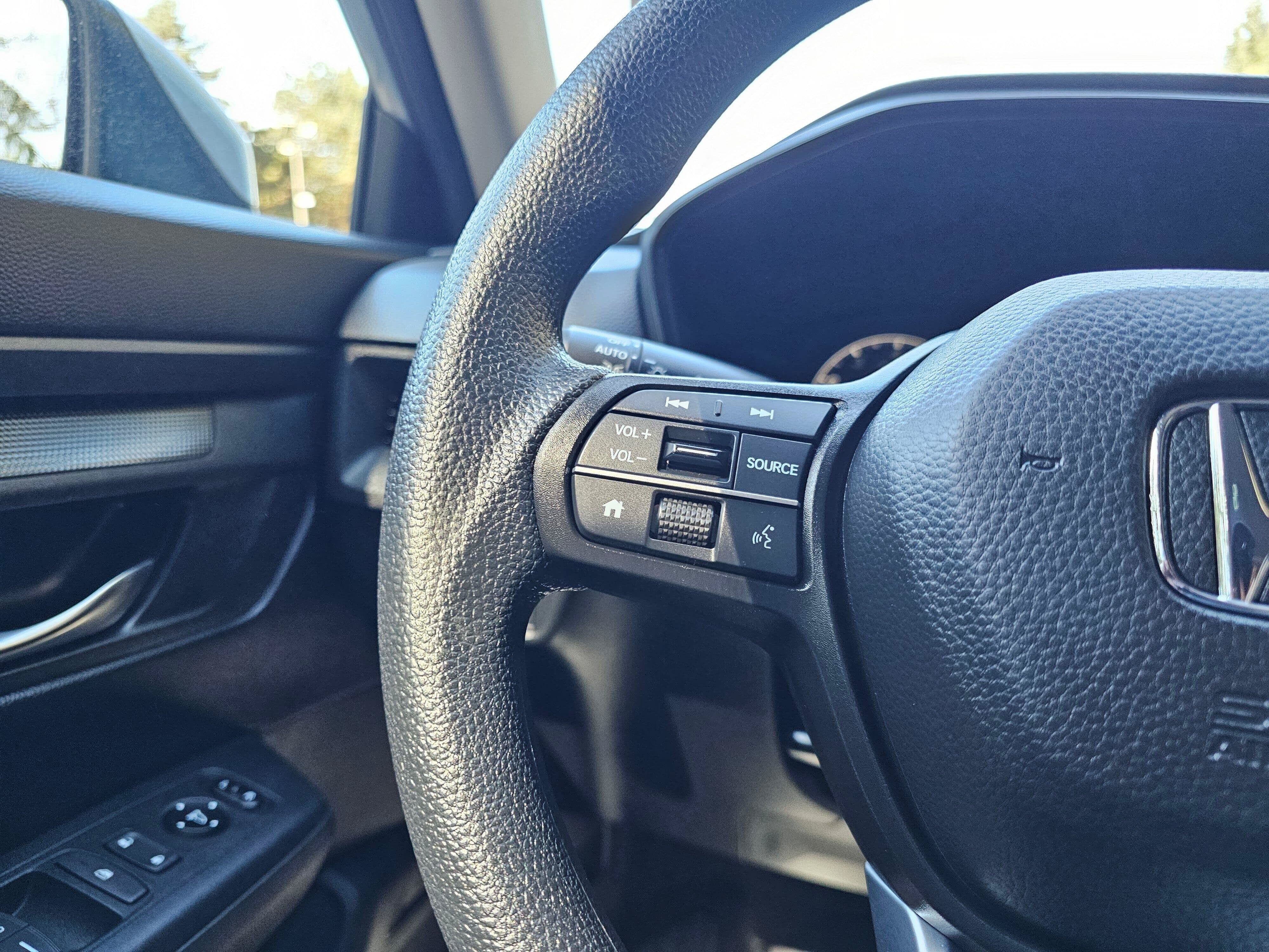 Certified 2025 Honda CR-V LX image 30