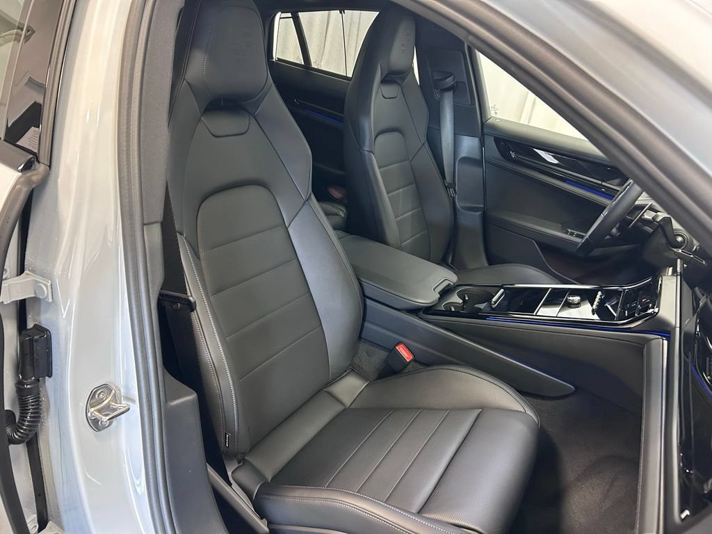 New 2026 Porsche Panamera 4 AWD/4WD image 31