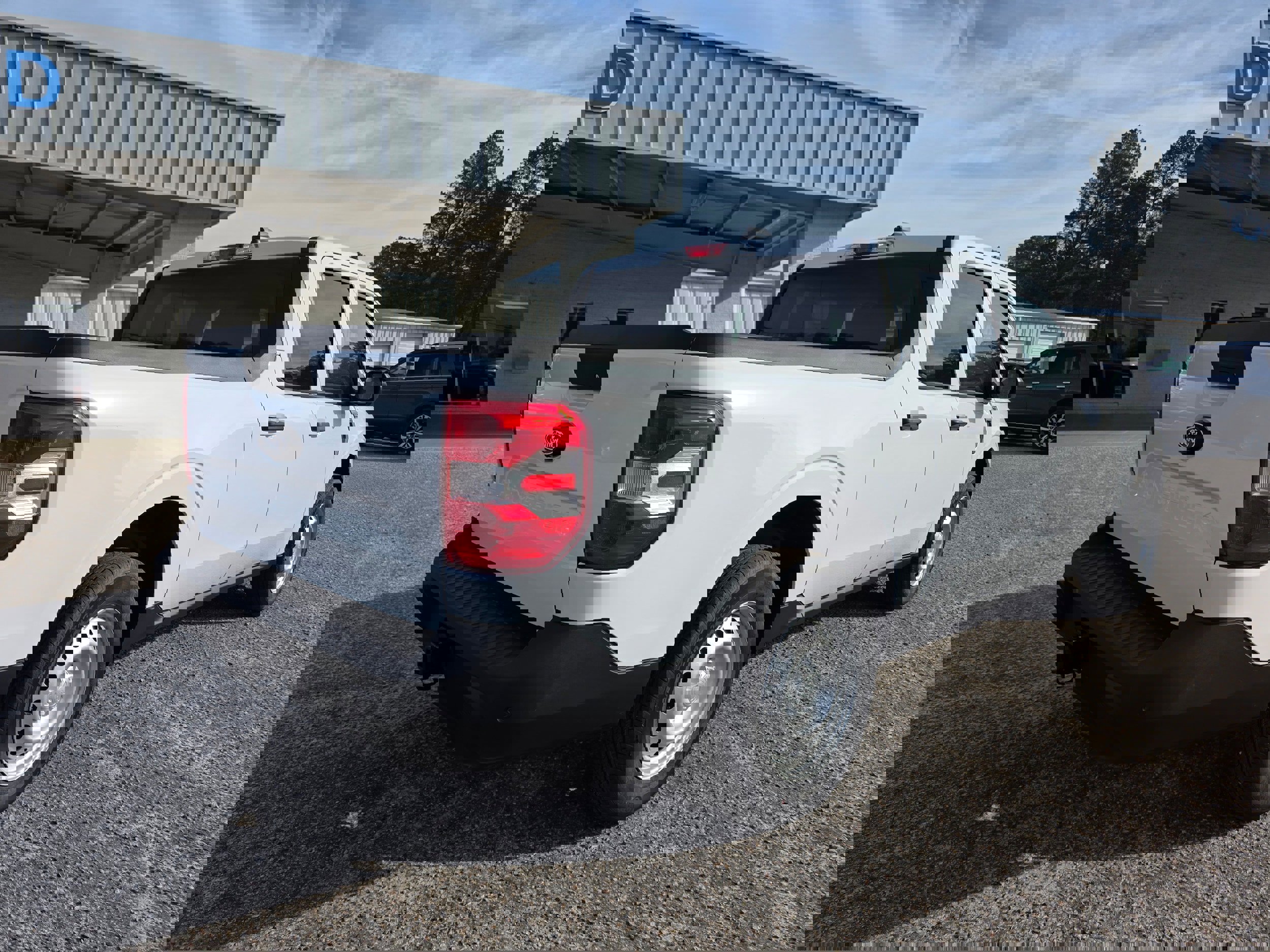 New 2025 Ford Maverick XL w/ 4K Tow Package image 4