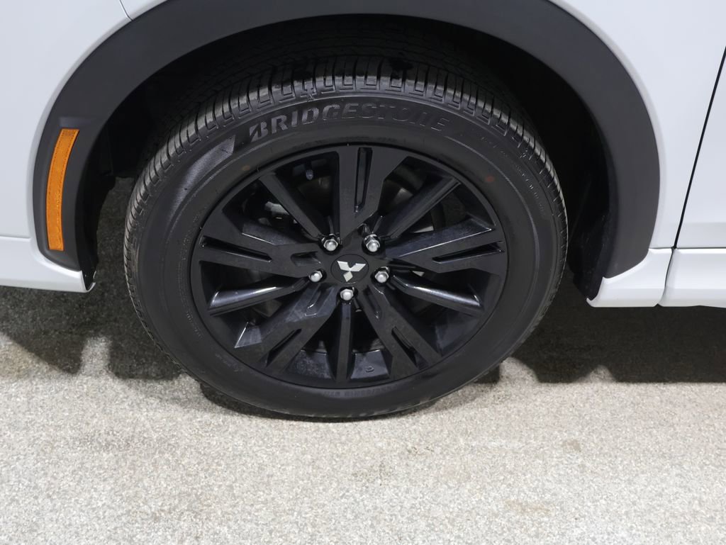 Used 2024 Mitsubishi Eclipse Cross SEL image 10