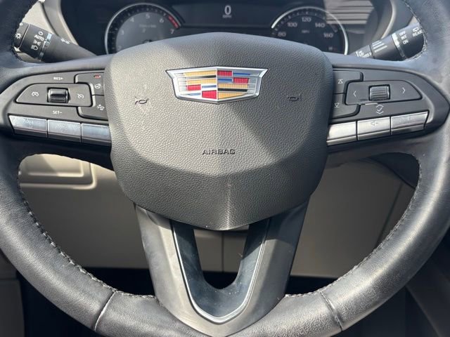 Used 2023 Cadillac XT4 Premium Luxury w/ Cold Weather Package AWD/4WD image 20