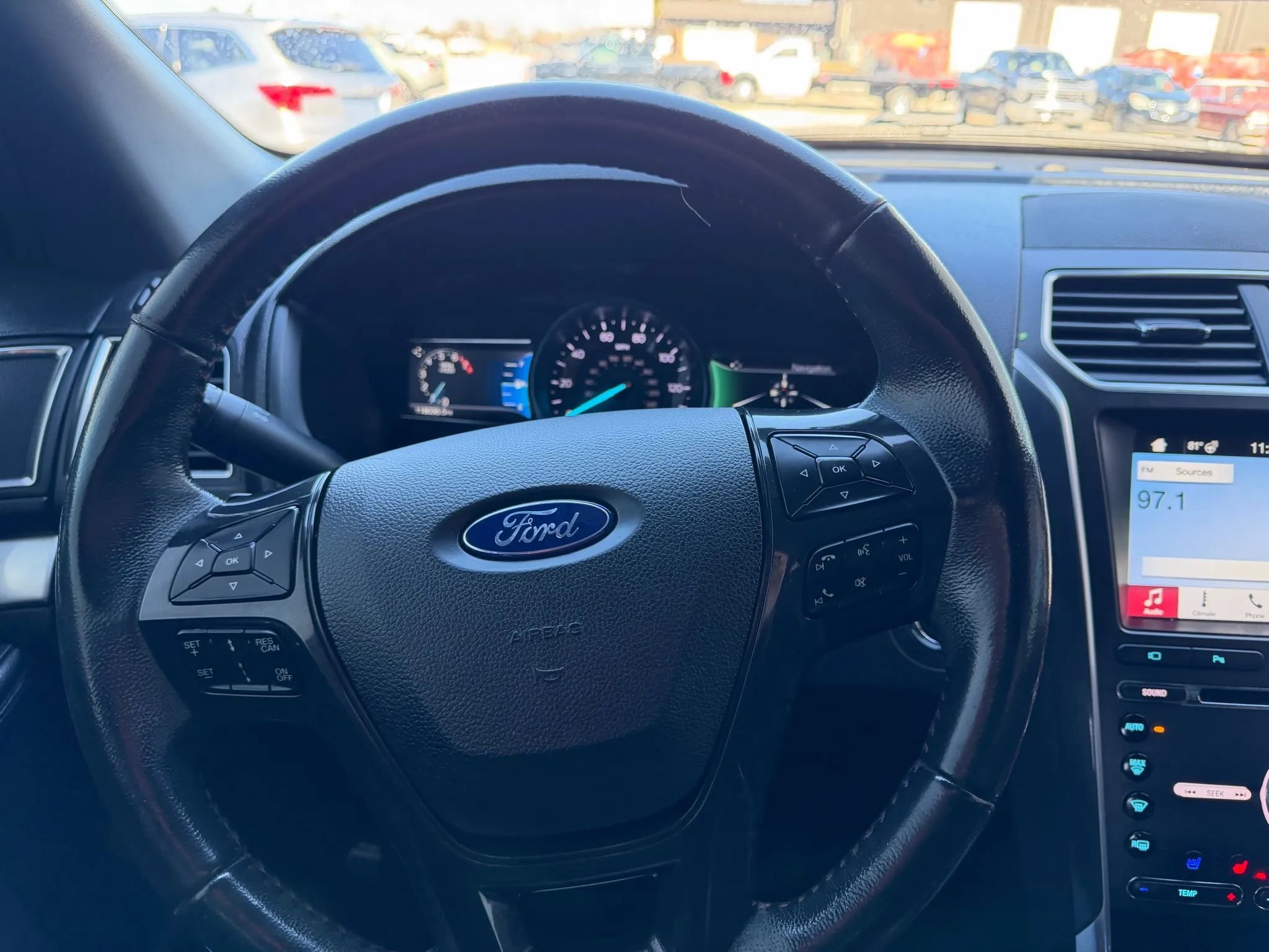 Used 2018 Ford Explorer Sport w/ Equipment Group 401A image 7