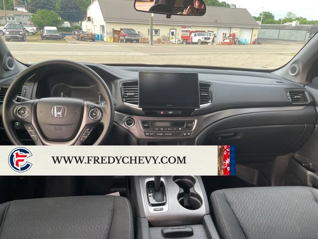 Used 2019 Honda Ridgeline Sport image 15