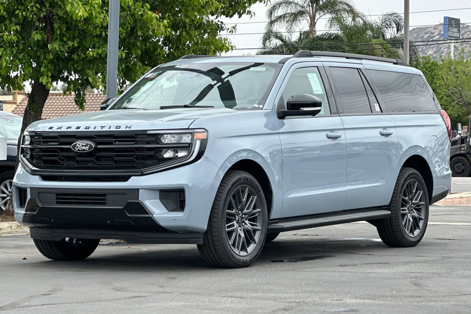 New 2026 Ford Expedition Max Platinum w/ Stealth Appearance Package image 8
