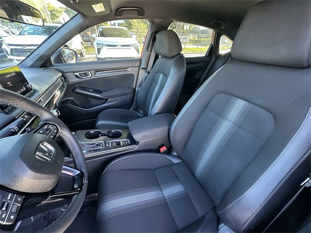 Used 2023 Honda Civic Sport image 13