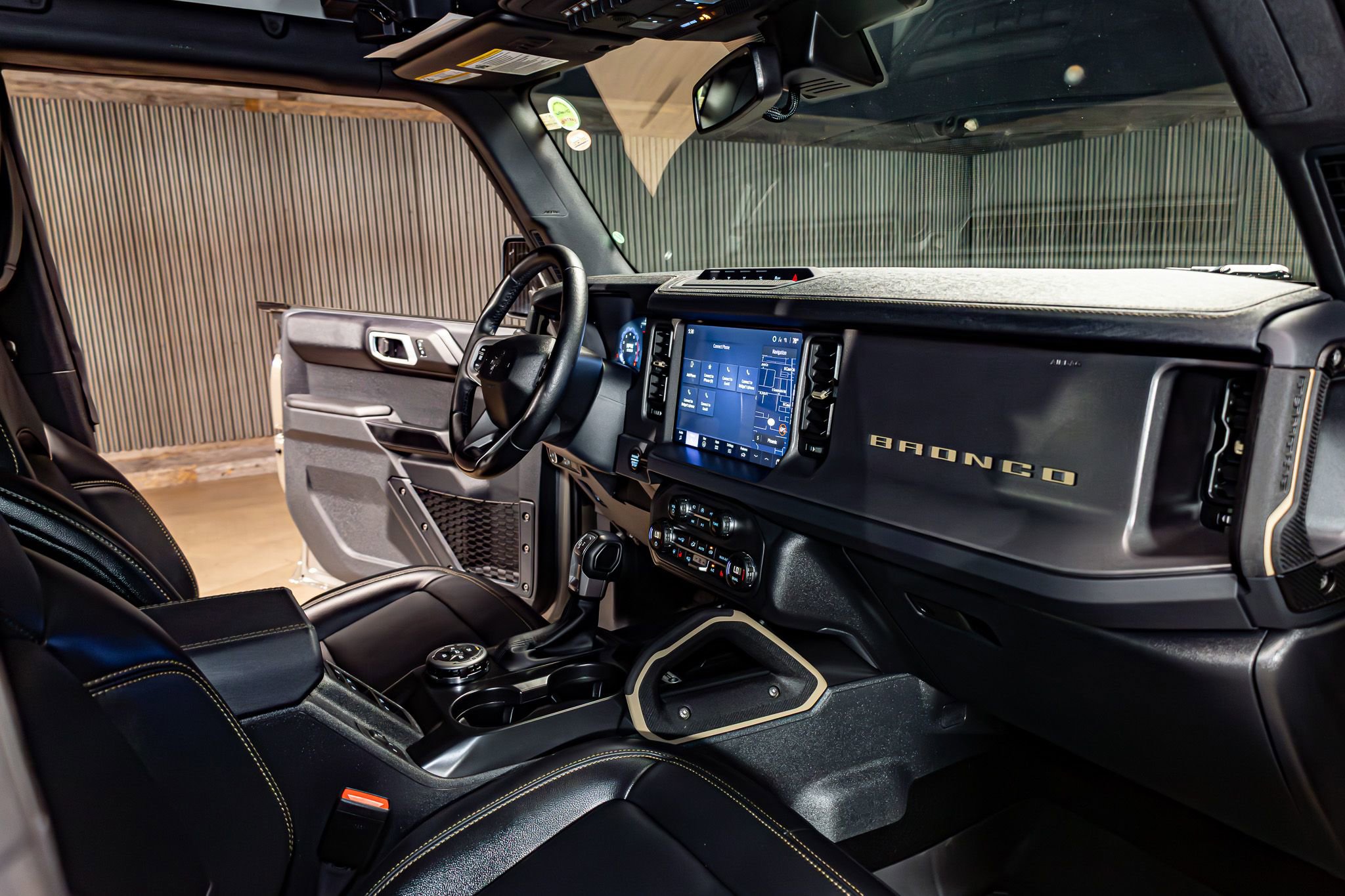 Used 2025 Ford Bronco Badlands AWD/4WD image 20