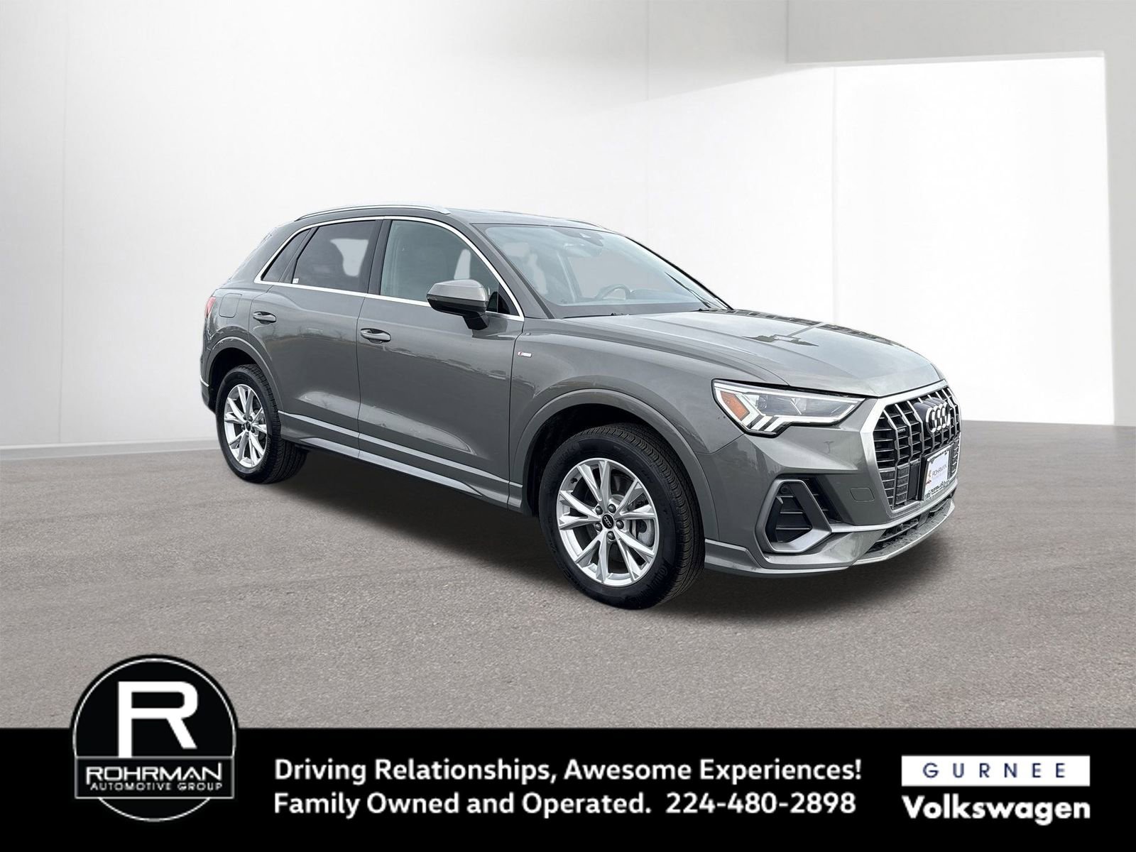 Used 2025 Audi Q3 2.0T Premium image 2