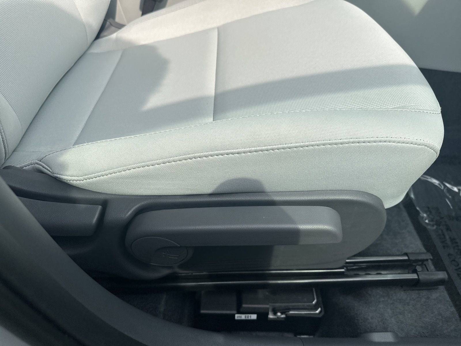 Used 2025 Hyundai Kona SEL image 40