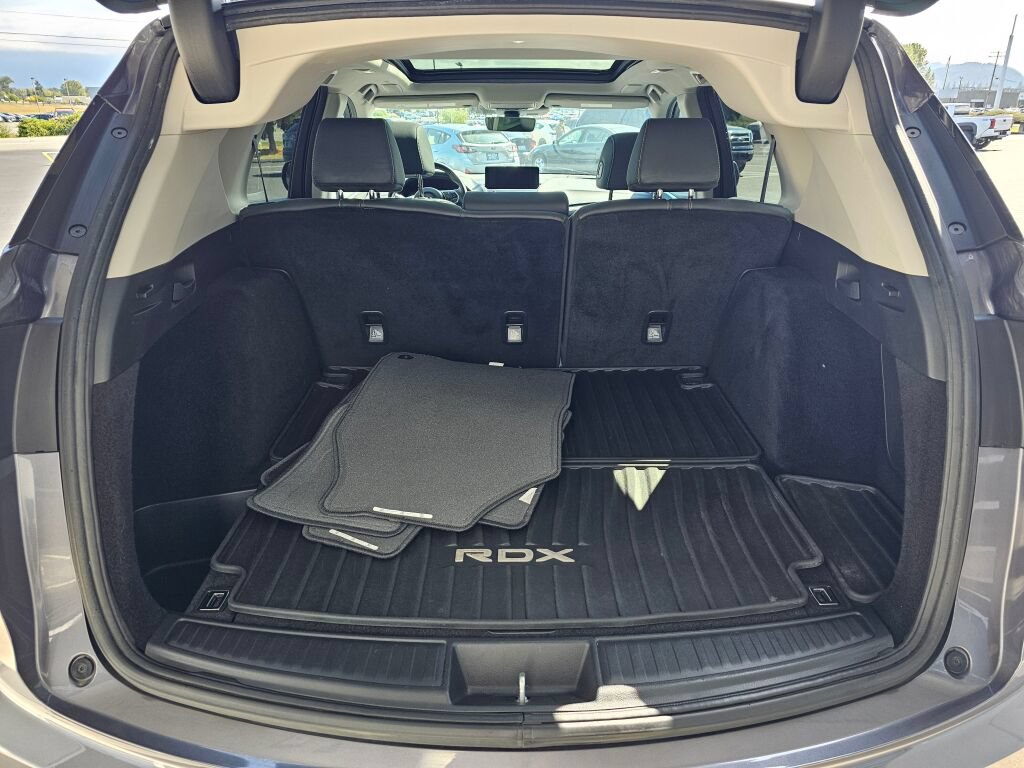 Used 2021 Acura RDX w/ Technology Package FWD image 15
