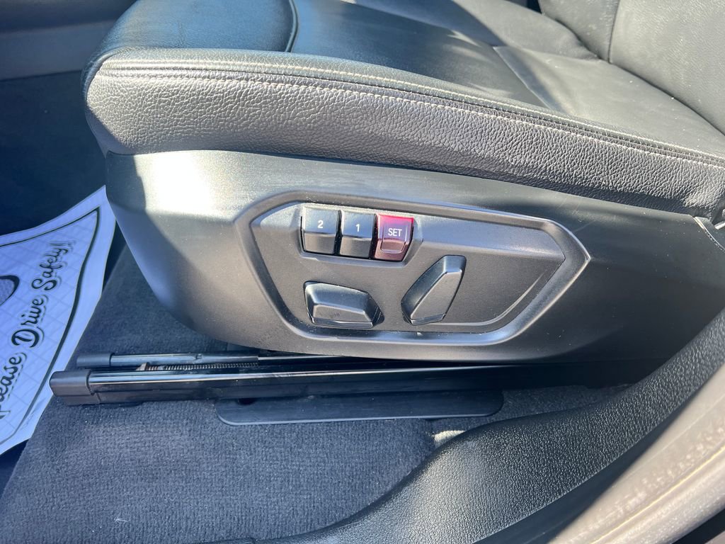 Used 2017 BMW X3 xDrive28i image 16