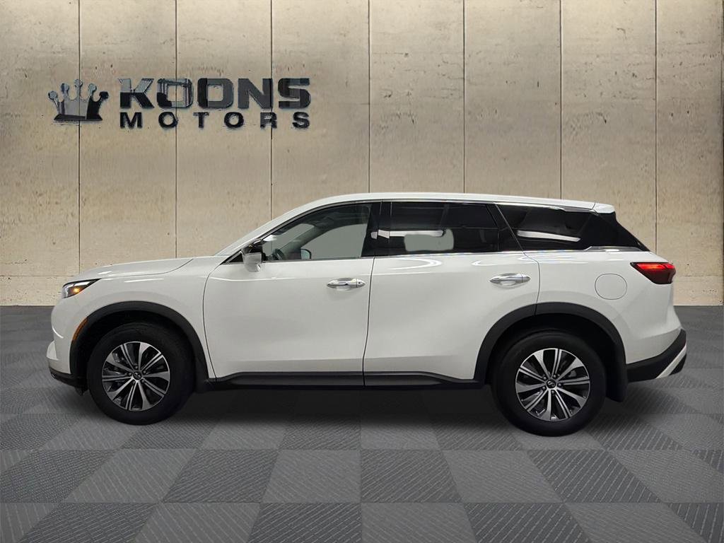 Used 2023 INFINITI QX60 Pure image 4