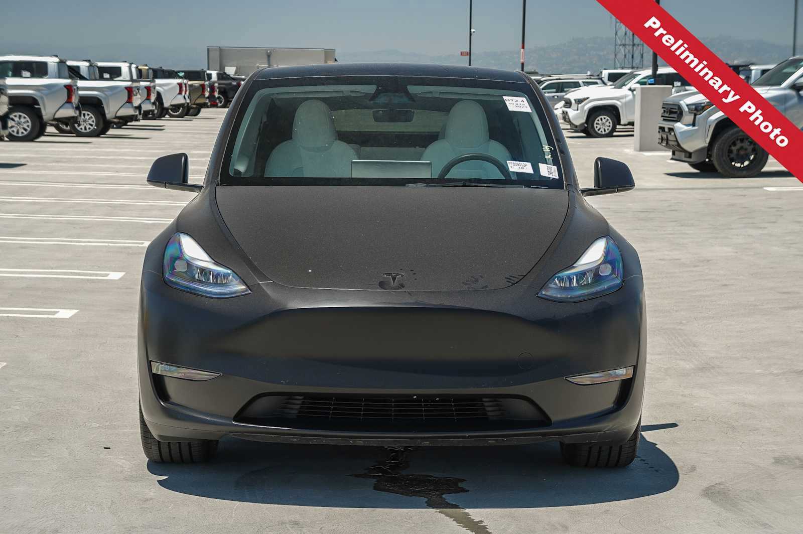 Used 2023 Tesla Model Y Long Range AWD/4WD image 2