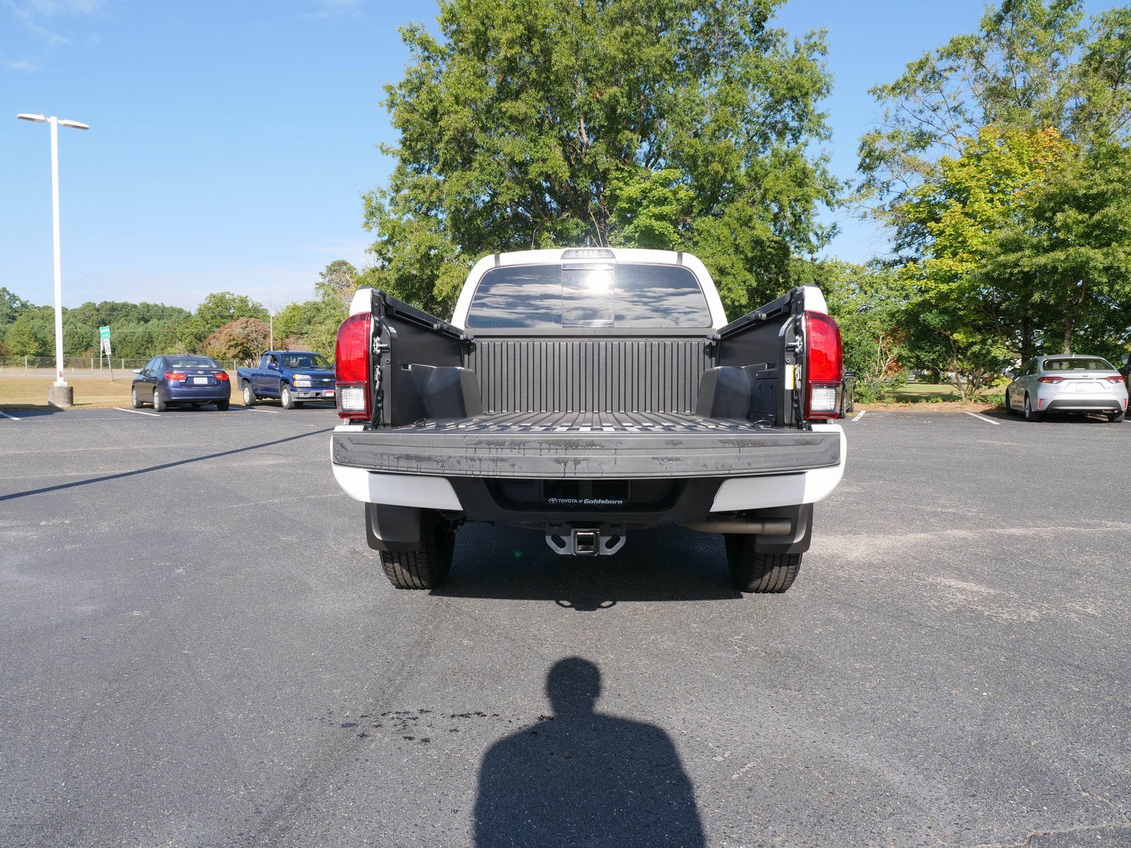 Used 2022 Toyota Tacoma SR5 image 6