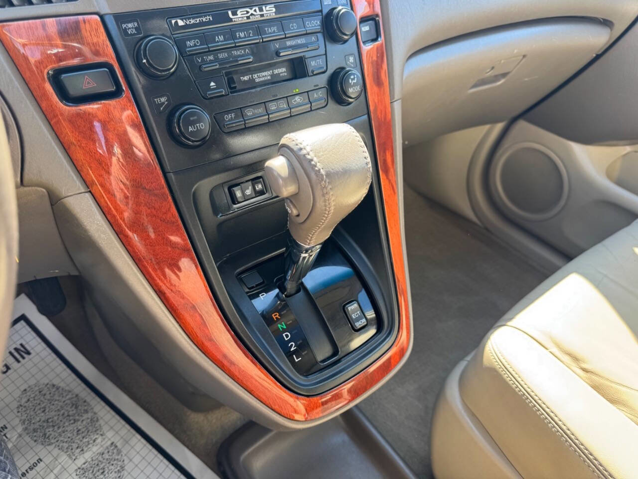Used 1999 Lexus RX 300 4WD image 30