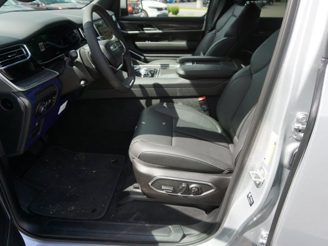 New 2022 Jeep Wagoneer Series III image 12