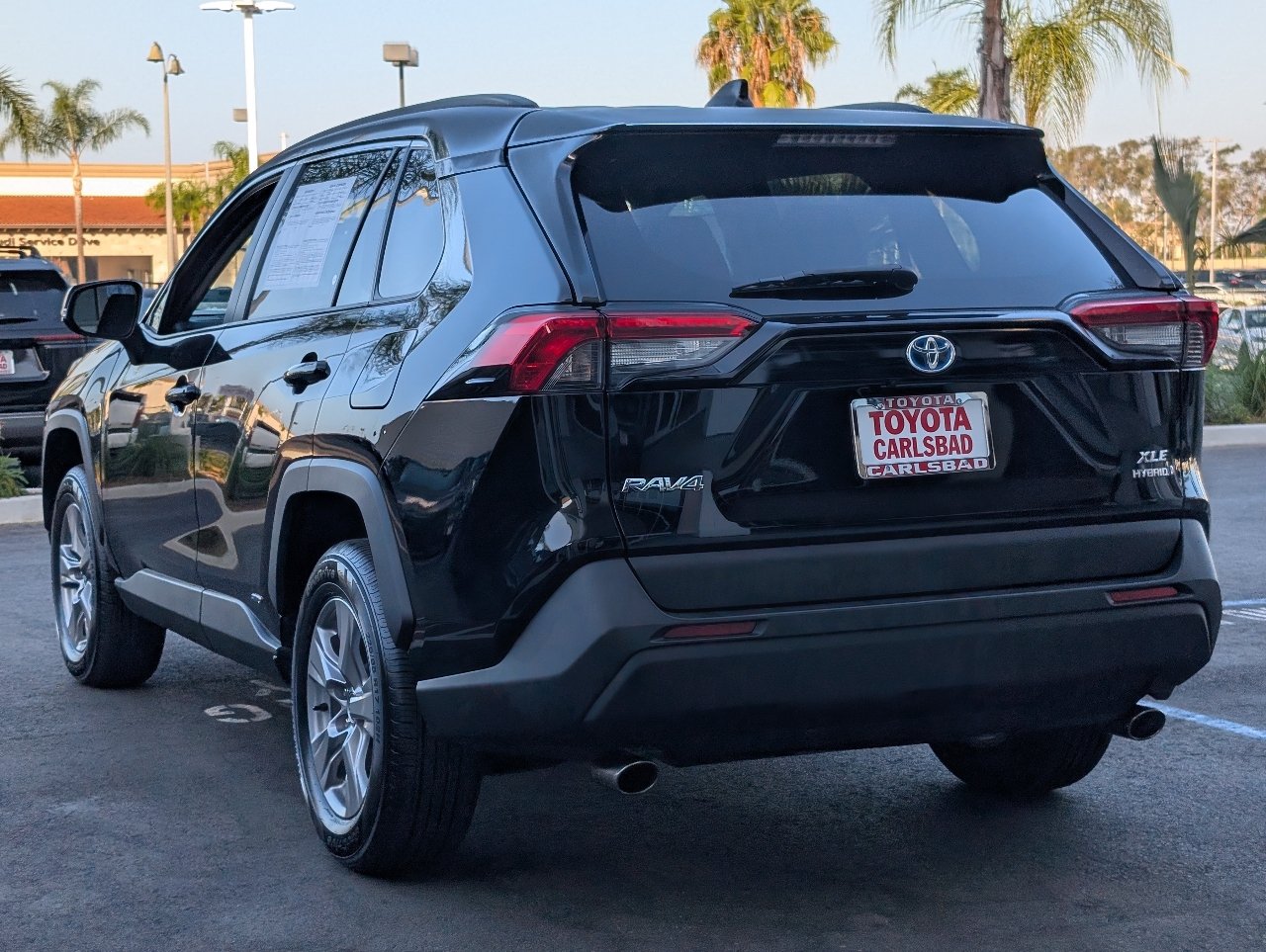 Used 2024 Toyota RAV4 XLE AWD/4WD image 12