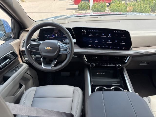 New 2026 Chevrolet Suburban LT w/ Comfort Package AWD/4WD image 11