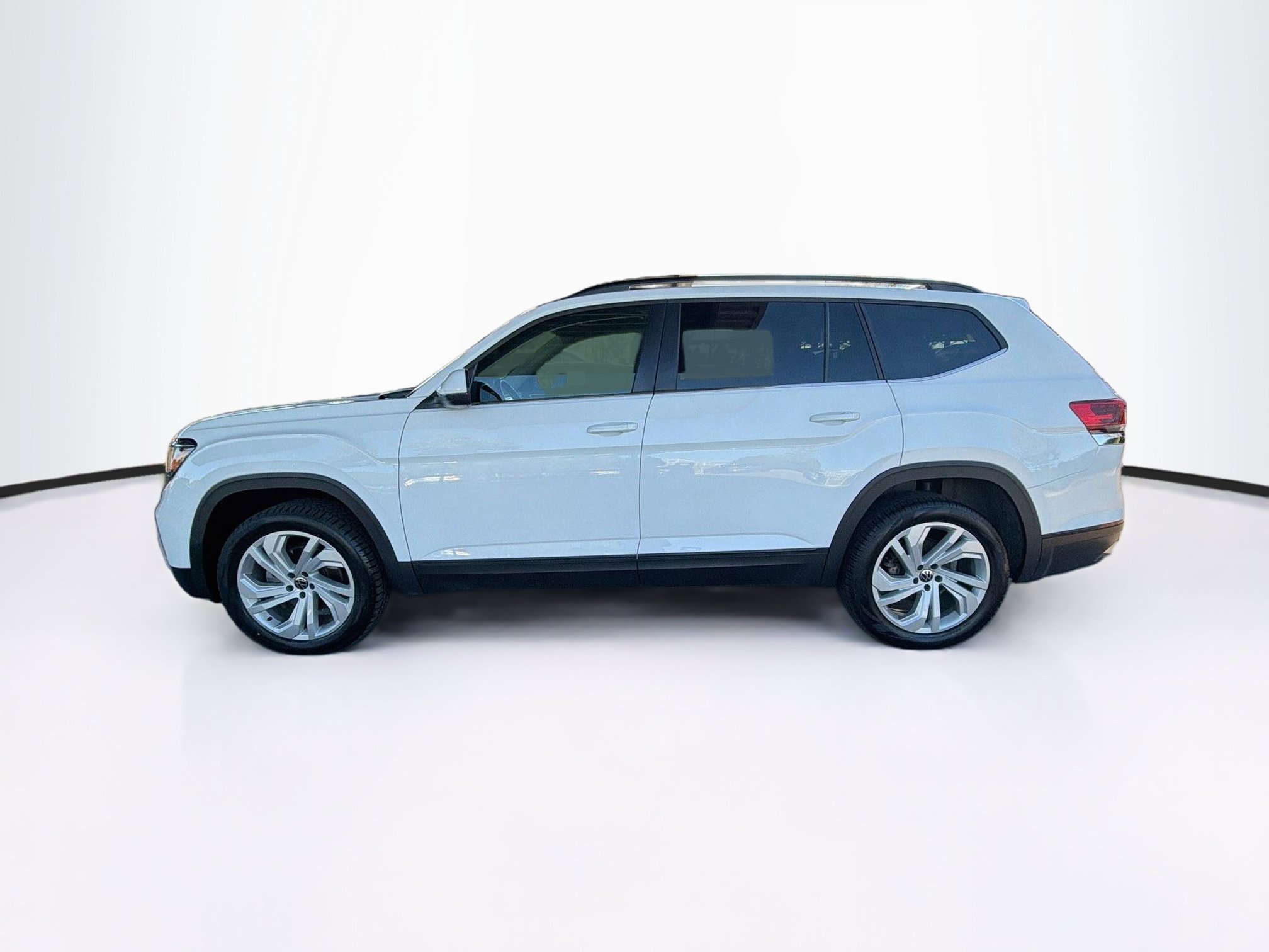 Used 2023 Volkswagen Atlas SE AWD/4WD image 4