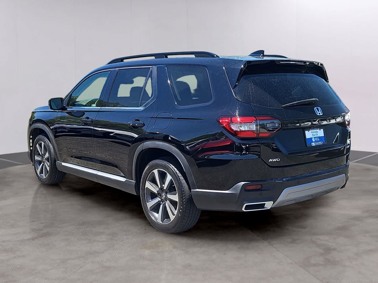 Certified 2023 Honda Pilot Elite image 6