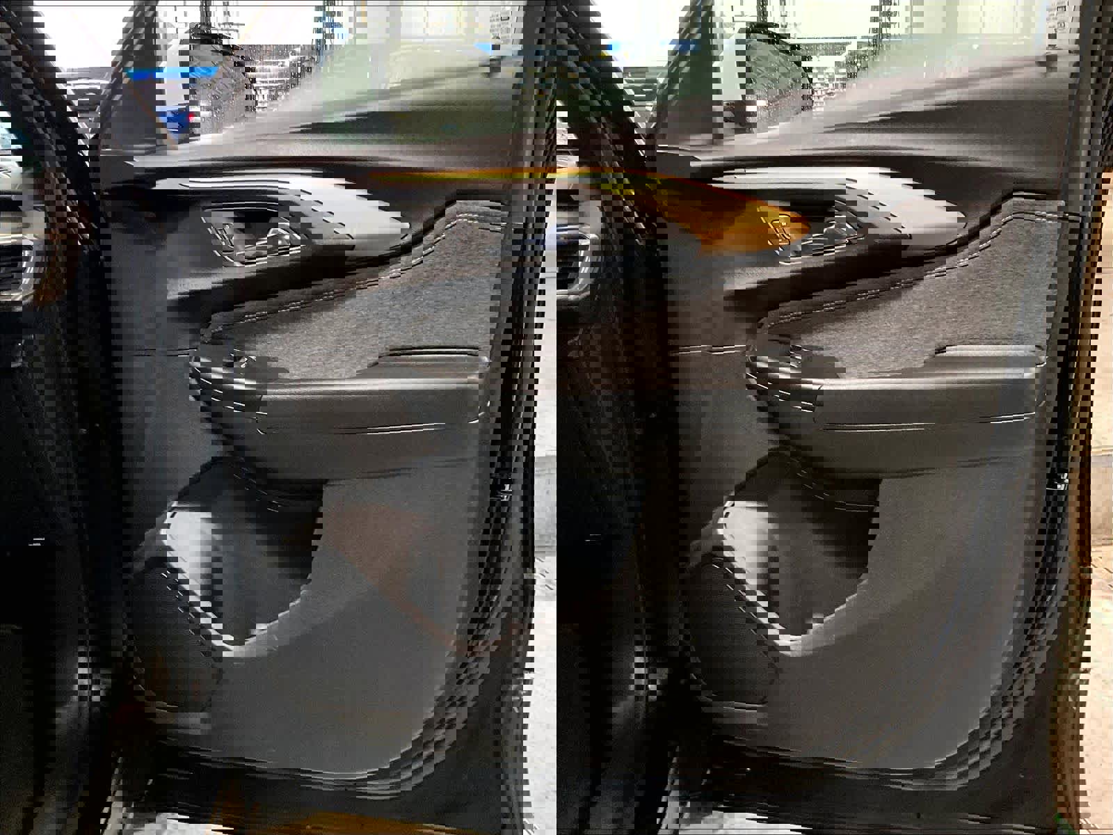 Used 2023 Chevrolet TrailBlazer ACTIV w/ Convenience Package image 12