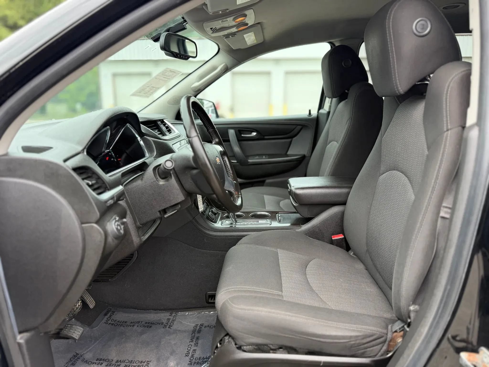 Used 2016 Chevrolet Traverse LT AWD/4WD image 2