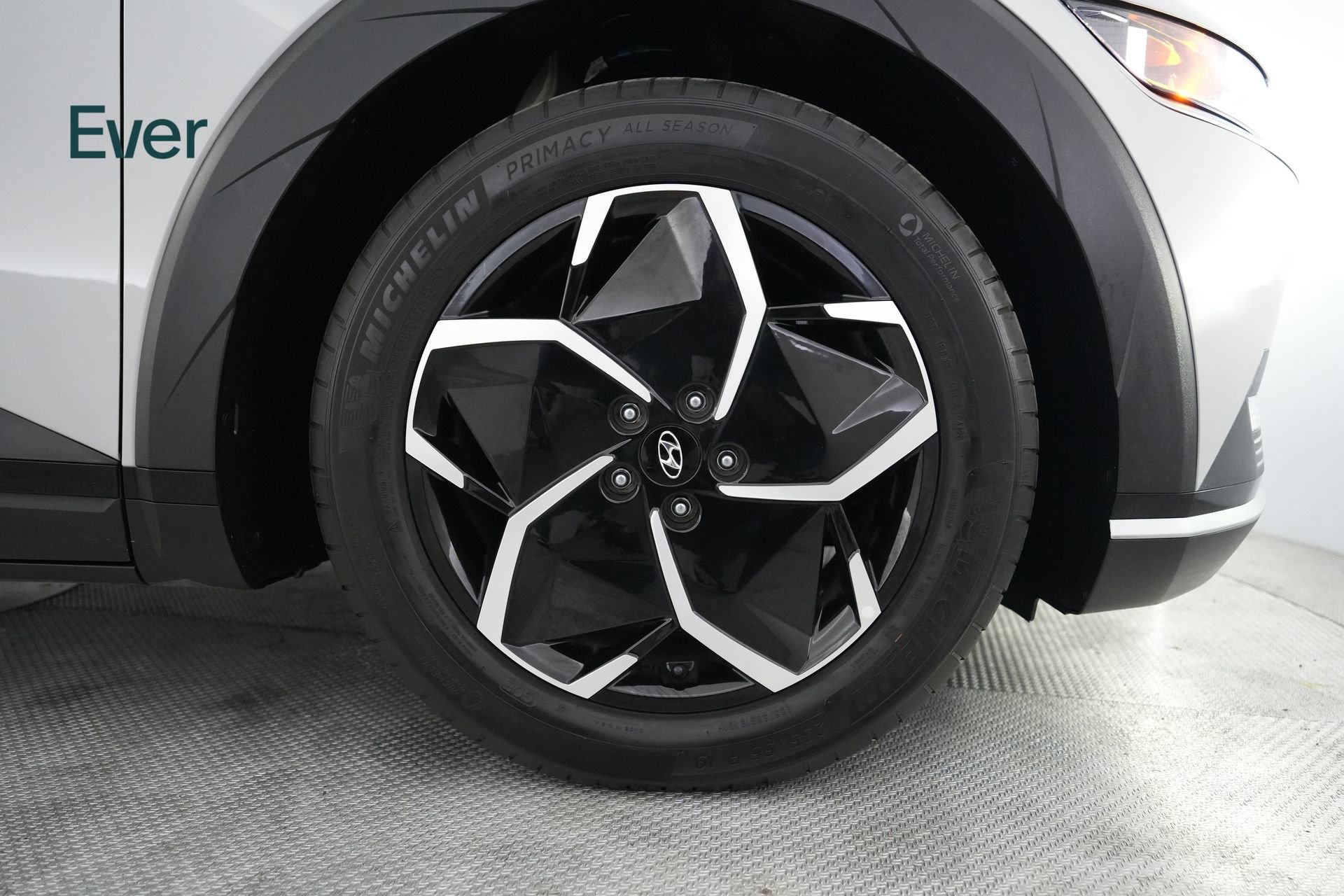 Used 2024 Hyundai Ioniq 5 SEL image 20