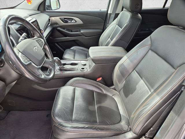 Used 2020 Chevrolet Traverse RS w/ LPO, Floor Liner Package FWD image 17
