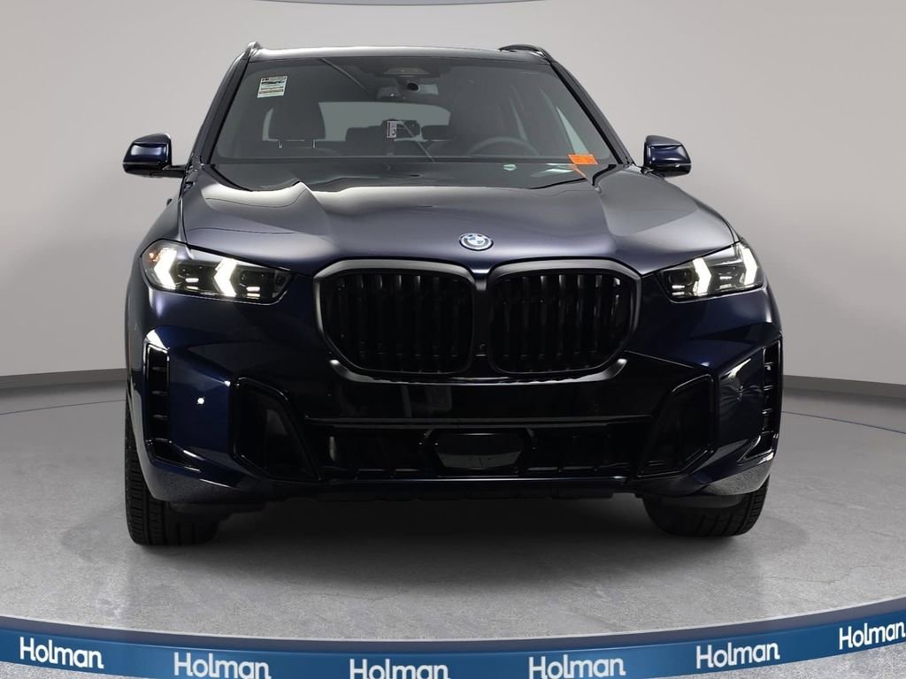 New 2026 BMW X5 xDrive50e w/ Executive Package image 2