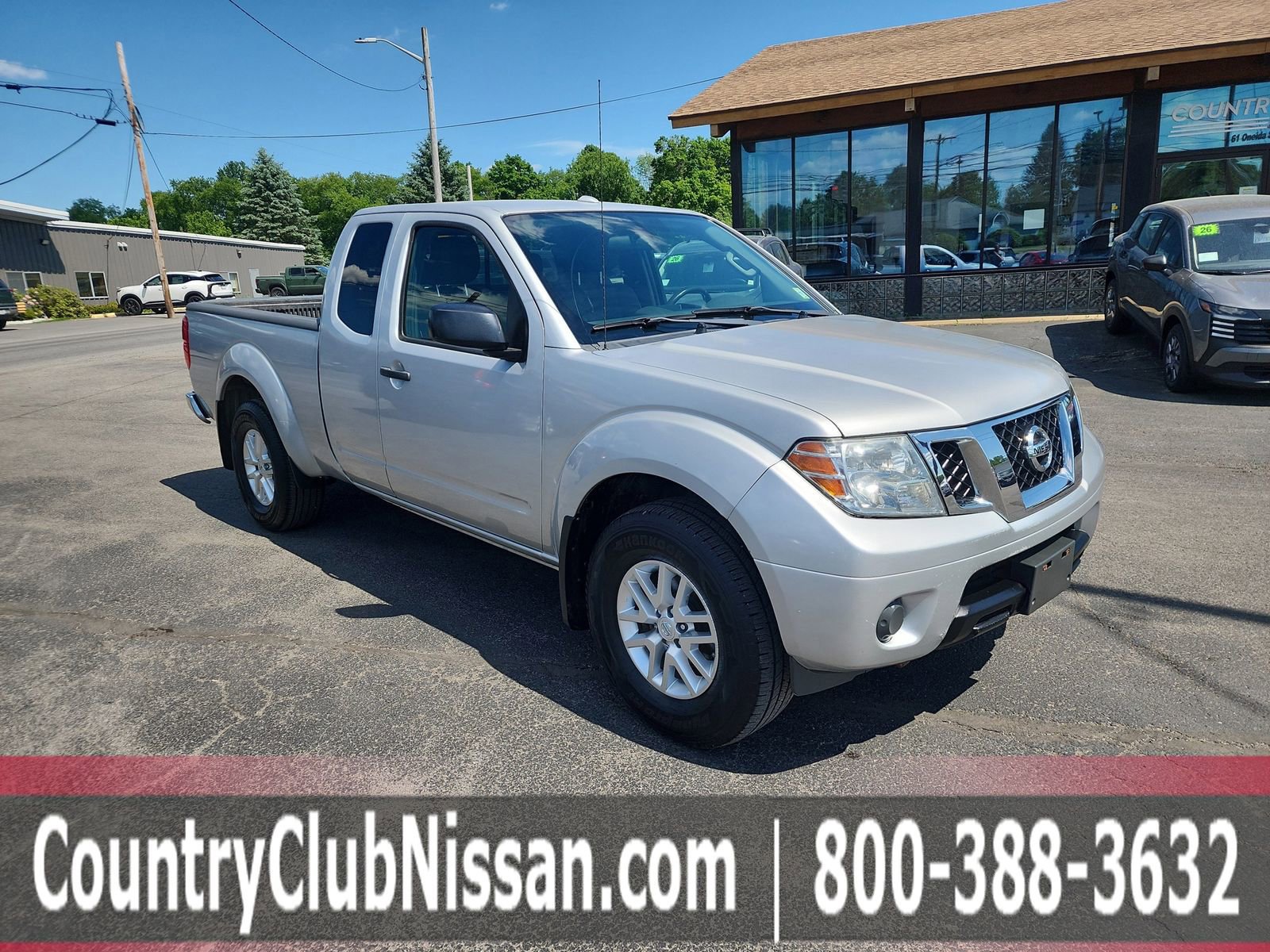 Used 2014 Nissan Frontier SV AWD/4WD image 1