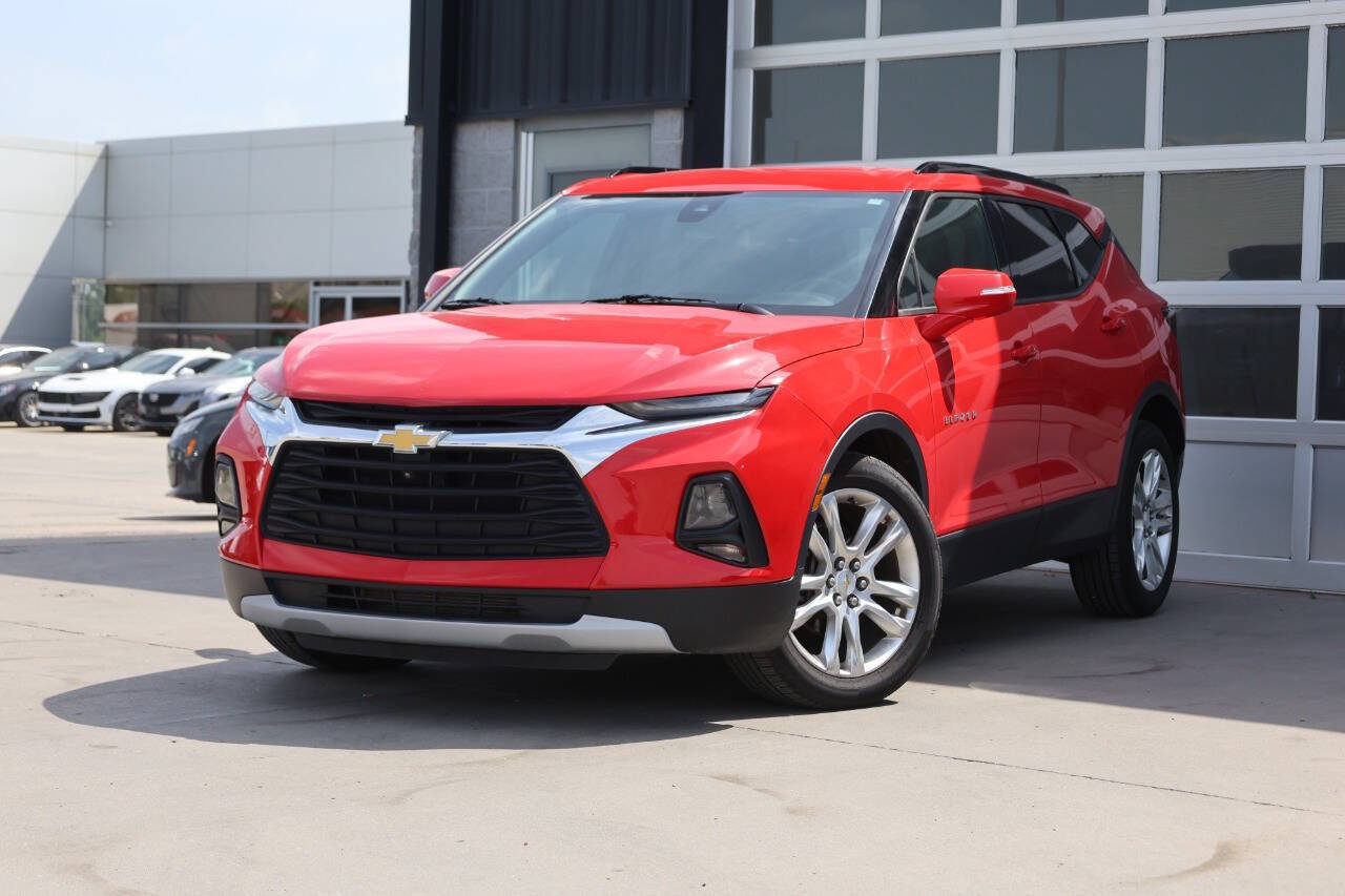 Used 2020 Chevrolet Blazer LT w/ Sound & Technology Package AWD/4WD image 3